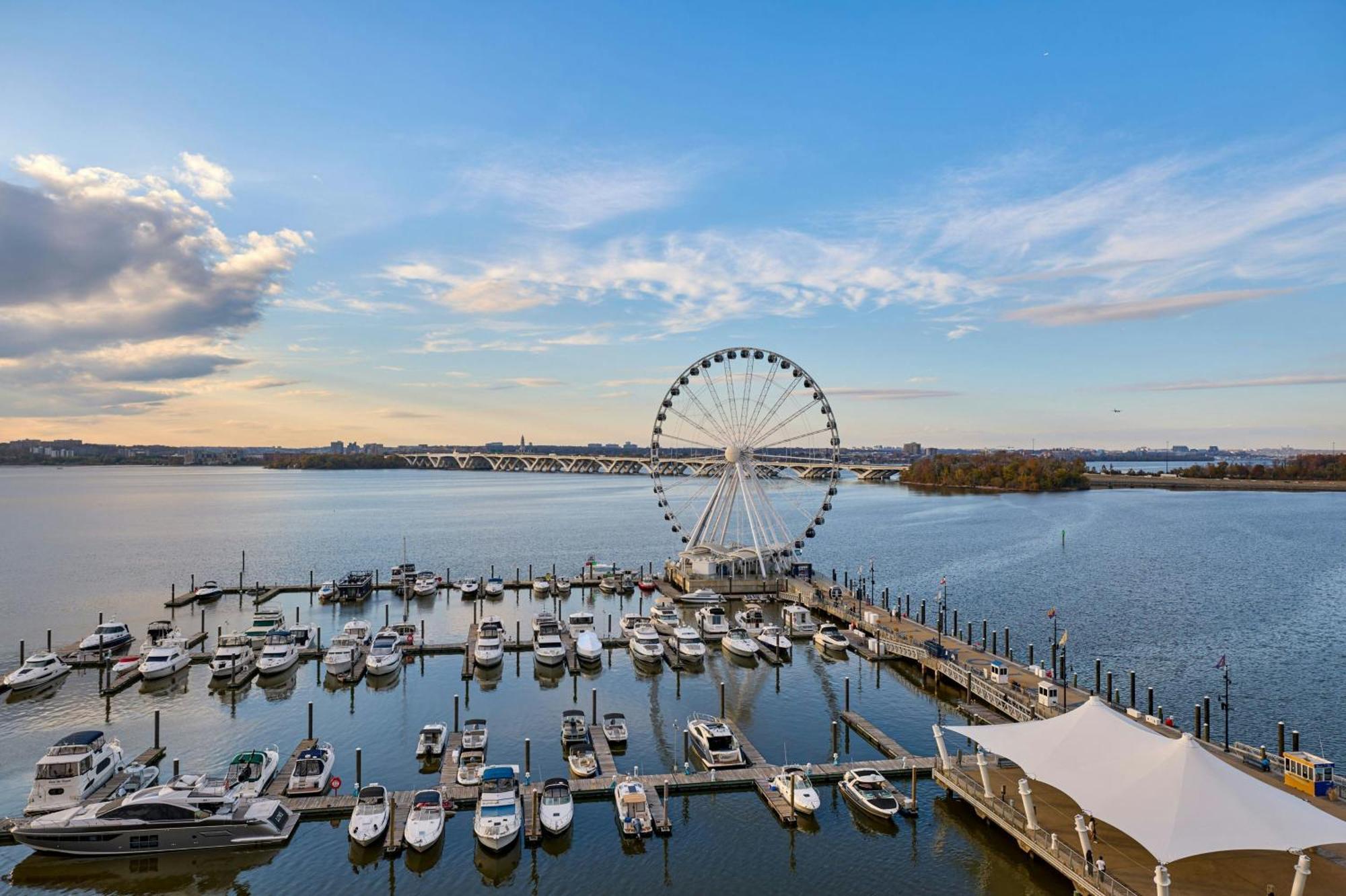 The Westin Washington National Harbor Exterior foto